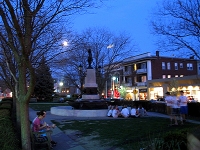 Hyde Park Square at night